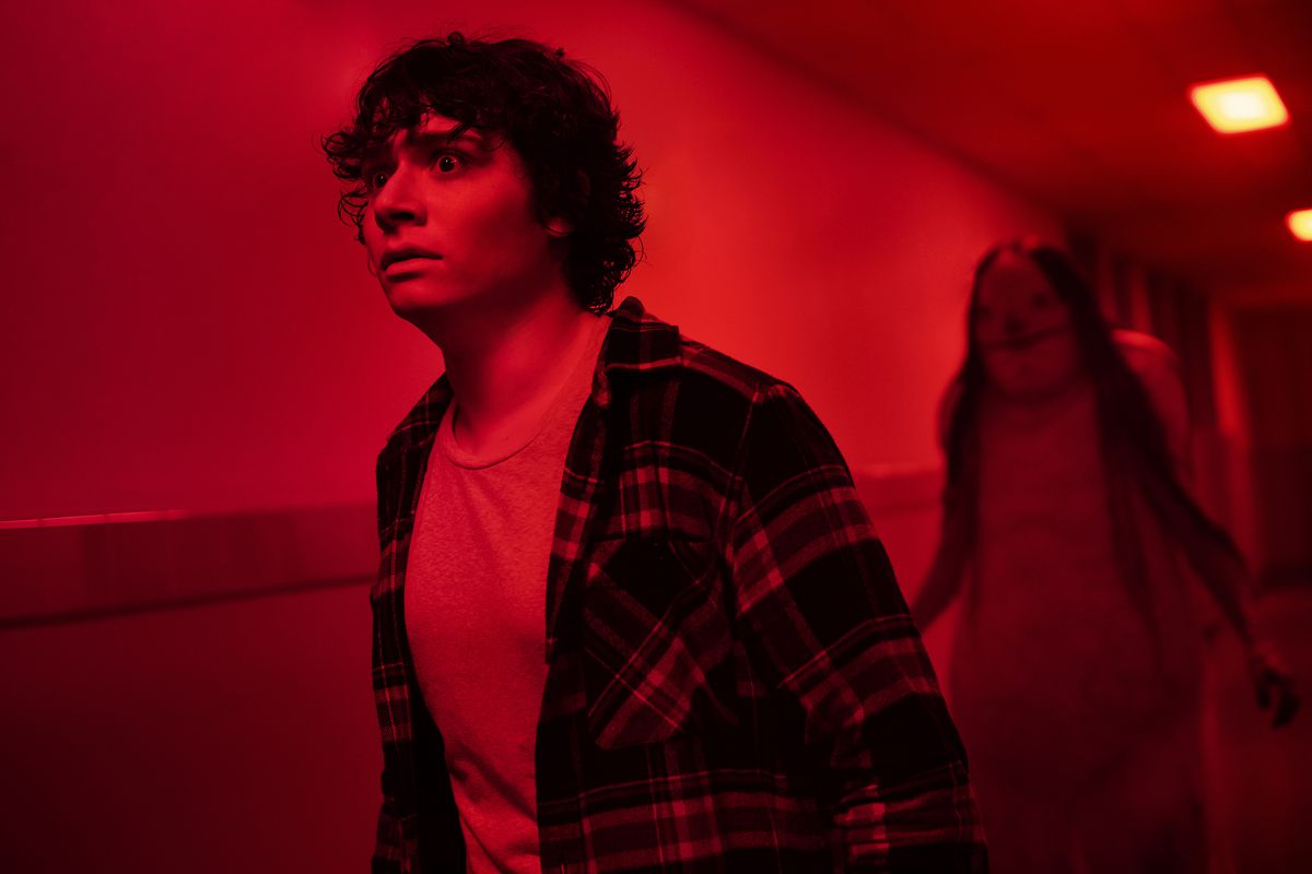 Scary Stories to Tell in the Dark review: a surprisingly scary ...